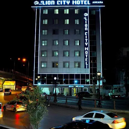 Lion 3*