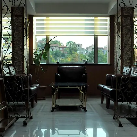 Ξενοδοχείο Lion