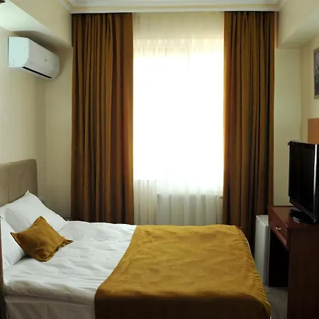 Lion 3* Άγκυρα