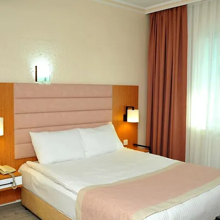 Szálloda Lion 3*