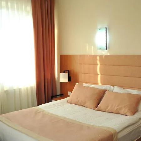 Szálloda Lion 3*